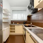 Marina By Renters Appartamento Gdynia