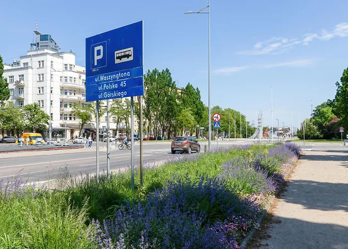 Marina By Renters * Gdynia